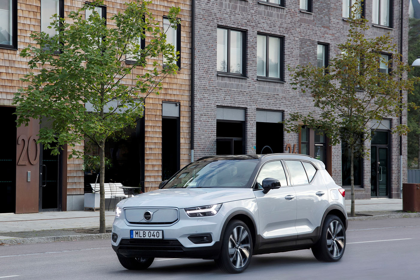 Volvo XC40 Recharge Pure Electric Hvit. Pressefoto._1400x933_Bildegalleri_1