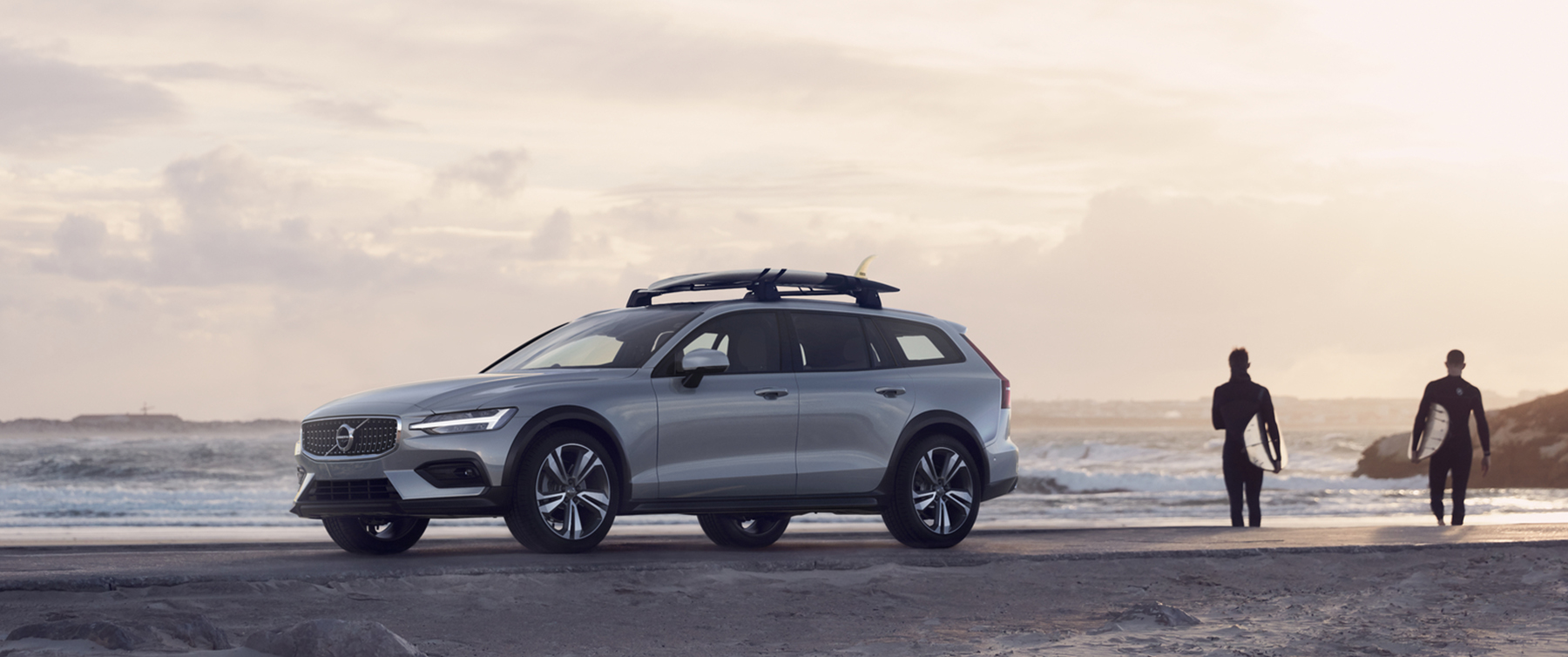 Volvo_V60_CC_1800x754